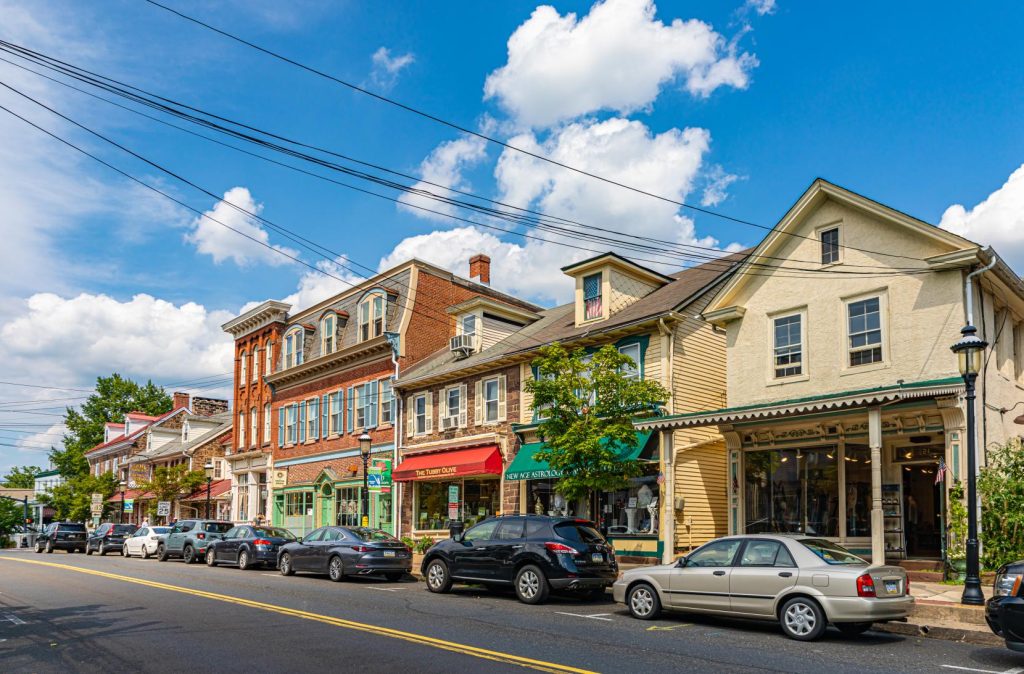 Home For Sale in Newtown, PA